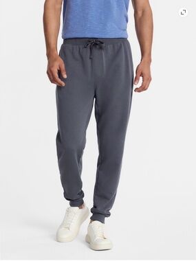 George men’s knit joggers with pockets; size: 2XL(44-46)